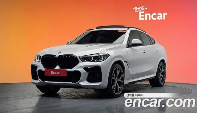 BMW X6, 2022