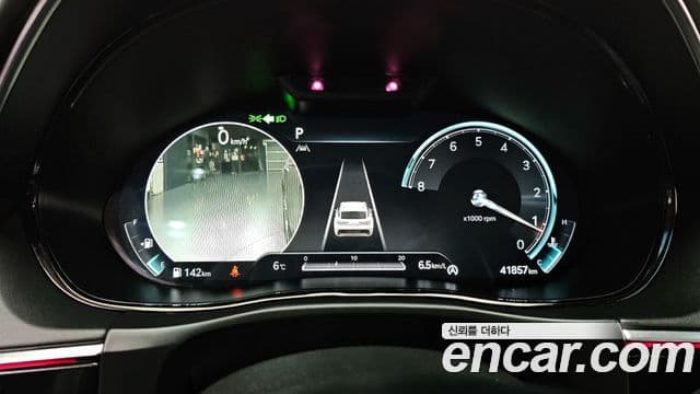 Genesis GV70 2021 — Şəkil 8/20
