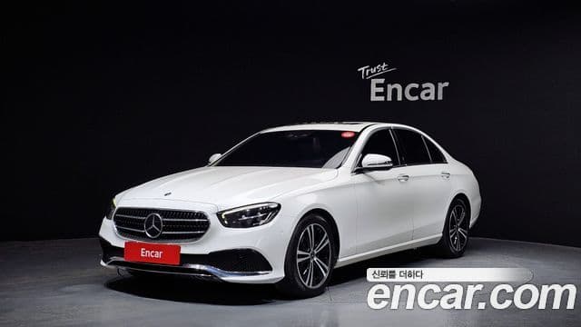 Mercedes-Benz E-Class 2021 — ფოტო 1/20