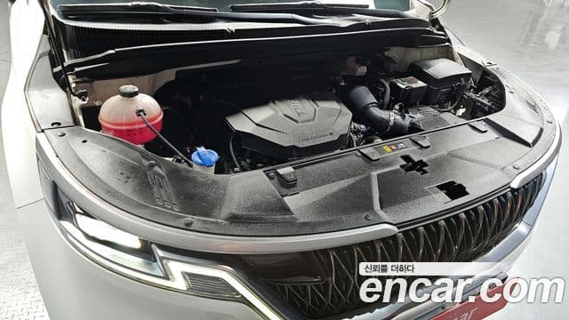 Kia Carnival 2021 — фото 6 из 20