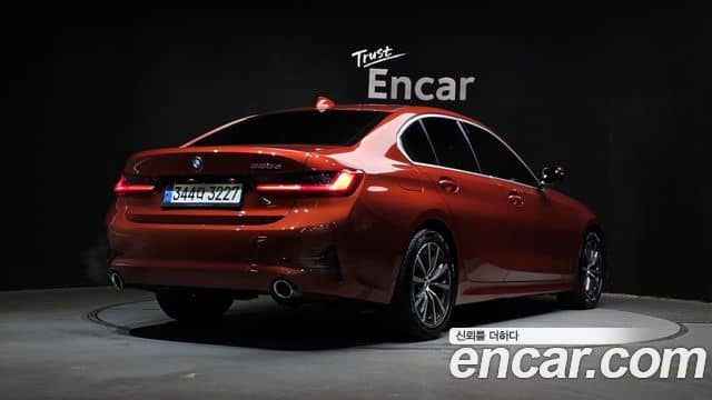BMW 3 Series, 2019