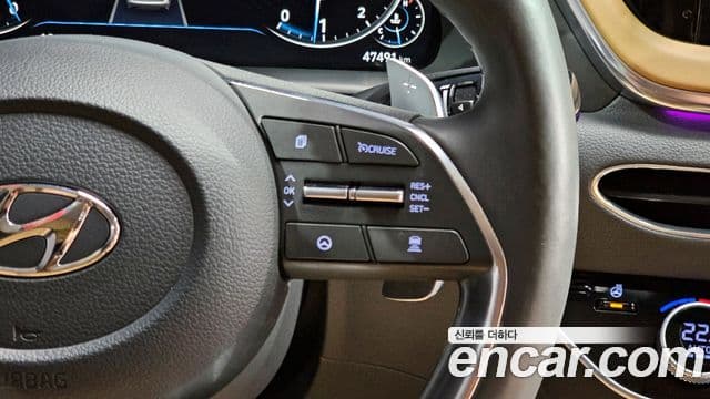 Hyundai Sonata 2020 — ფოტო 19/20