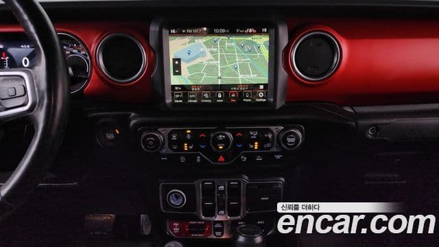 Jeep Gladiator 2021 — фото 15 из 20