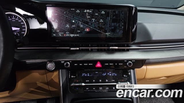 Kia Carnival 2023 — Фото 14/20