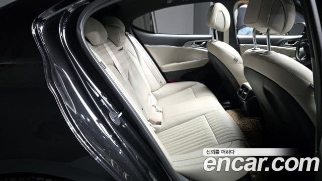 Genesis G70 2021 — ფოტო 12/20