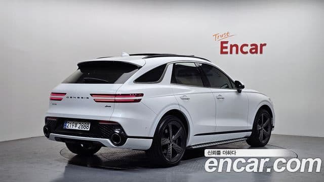 Genesis GV70 2023 — Şəkil 2/20