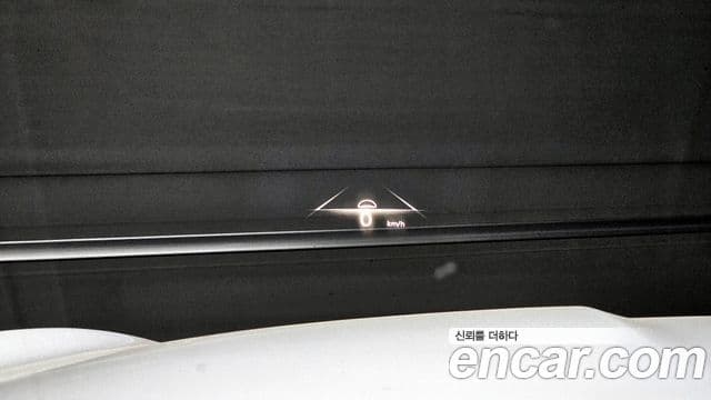 Genesis GV70 2023 — фото 14 из 20