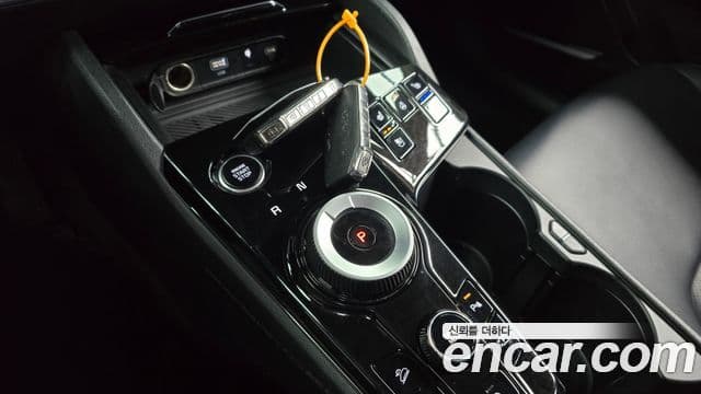 Kia Sportage 2022 — Şəkil 9/20