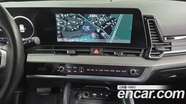 Kia Sportage 2022 — Şəkil 14/20