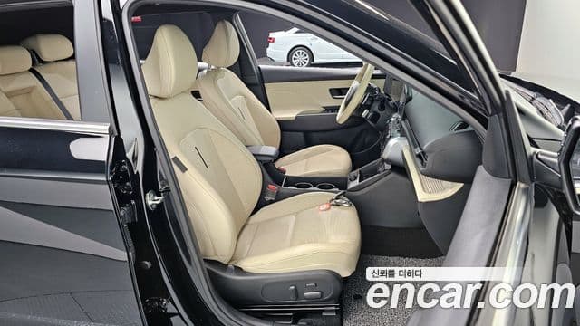 Hyundai Kona 2023 — Şəkil 12/20