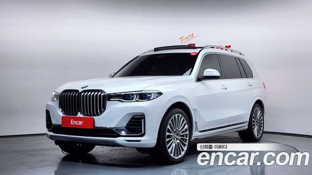 BMW X7 2022 — ფოტო 1/20
