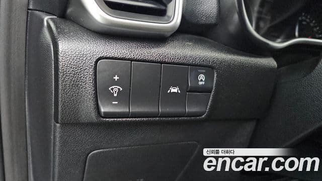 Kia Sportage The Bold 2020 — ფოტო 18/20