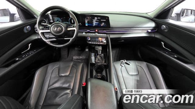 Hyundai The New Avante Hybrid 2020 — Photo 17/20