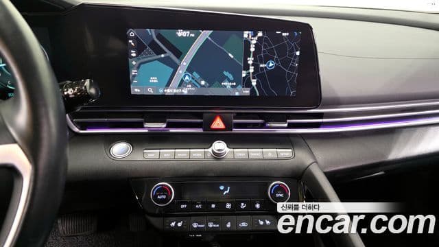 Hyundai The New Avante Hybrid 2020 — Photo 12/20