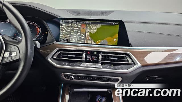 BMW X5 2022 — фото 13 из 20
