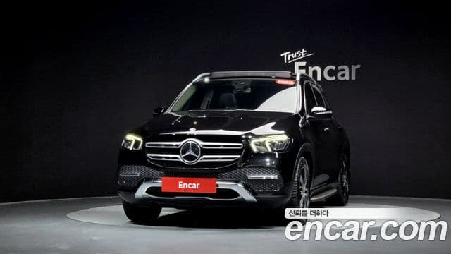 Mercedes-Benz GLE-Class 2020 — Şəkil 3/20