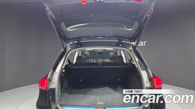 Mercedes-Benz GLE-Class 2020 — ფოტო 20/20