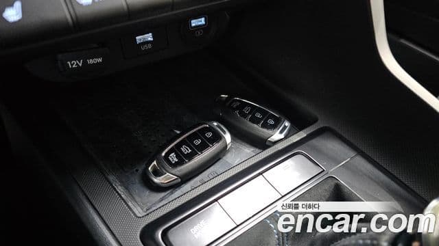 Hyundai Avante 2022 — Фото 19/20