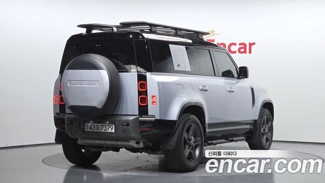 Land Rover Defender 2024 — ფოტო 2/20