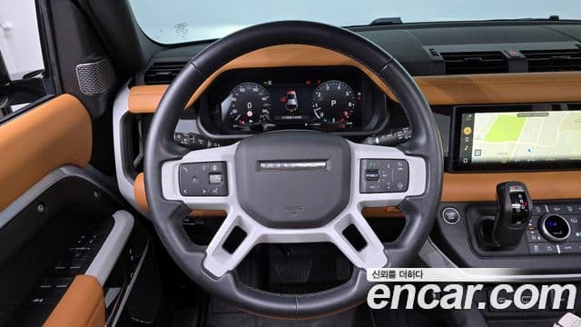 Land Rover Defender 2024 — ფოტო 13/20