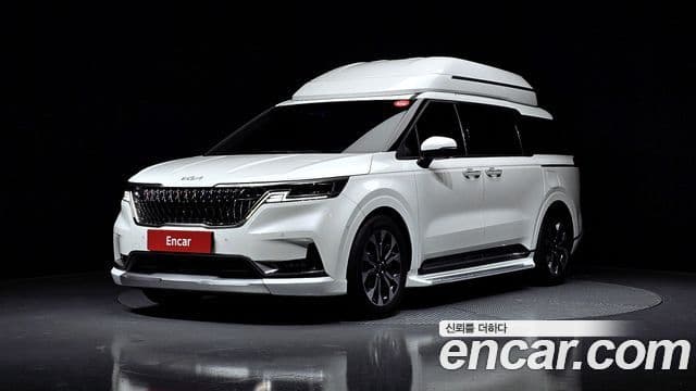 Kia Carnival 2022 — Фото 1/20