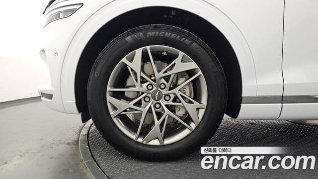 Genesis GV70 2023 — фото 5 из 20