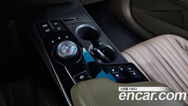 Kia K8 2022 — фото 9 из 20