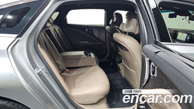Kia K8 2022 — фото 12 из 20