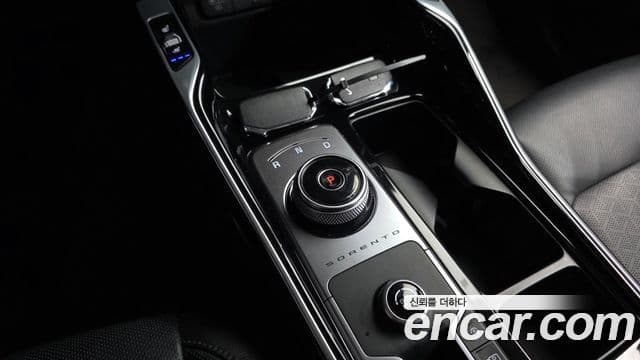 Kia Sorento 2021 — фото 9 из 20
