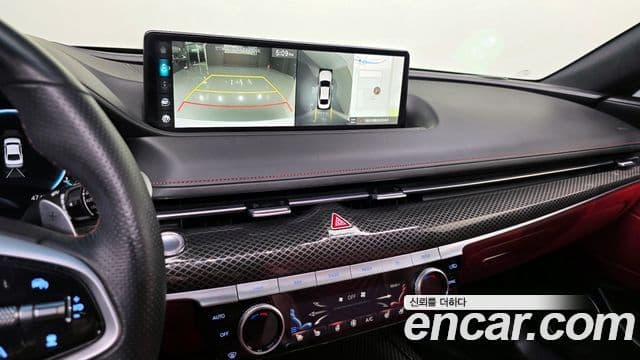 Genesis Electrified G80 2023 — фото 15 из 20