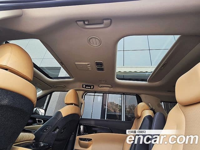 Kia Carnival 2020 — фото 4 из 20