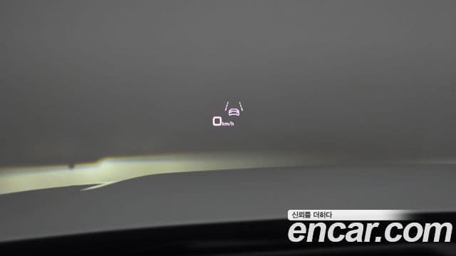 Audi Q7 2025 — Photo 1/21