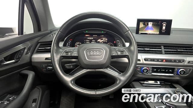 Audi Q7 2019 — Фото 13/20