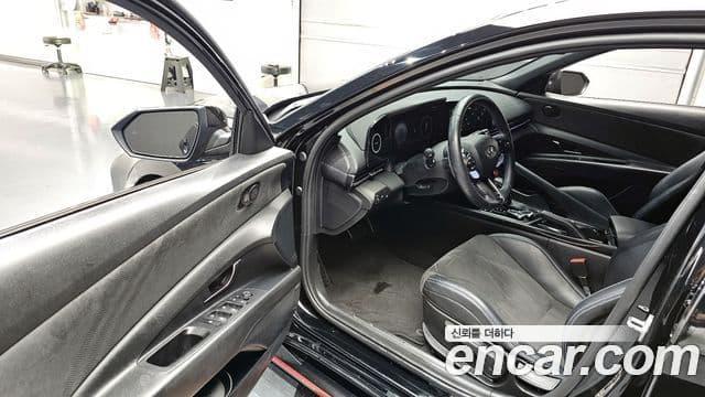 Hyundai Avante 2022 — ფოტო 10/20
