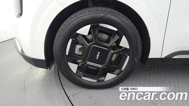 Kia Carnival 2024 — Şəkil 5/20
