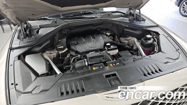 Genesis GV80 2020 — ფოტო 6/20