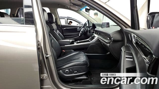 Genesis GV80 2020 — ფოტო 11/20