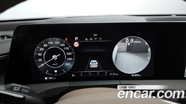 Kia K8 2021 — Şəkil 8/20