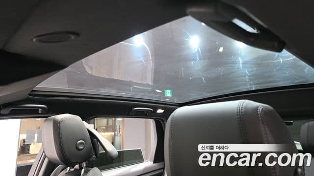Land Rover Discovery Sport 2025 — ფოტო 19/20