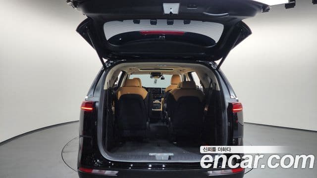 Kia Carnival 2020 — фото 20 из 20