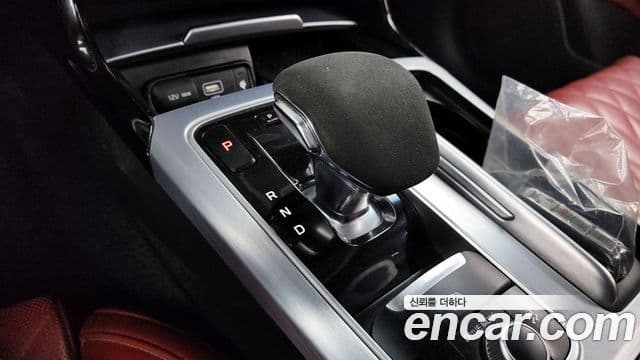 Kia Stinger 2020 — Şəkil 9/20