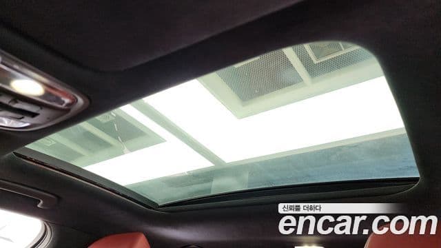 Kia Stinger 2020 — Şəkil 18/20