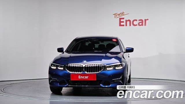 BMW 3 Series 2020 — ფოტო 2/20
