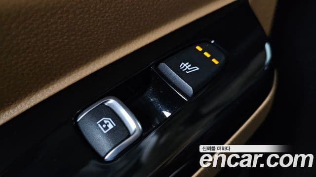 Kia Carnival 2020 — Şəkil 18/20