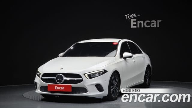 Mercedes-Benz A-Class 2021 — ფოტო 1/20