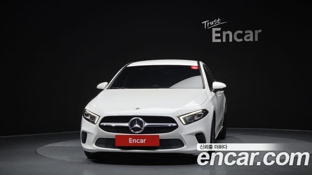 Mercedes-Benz A-Class 2021 — ფოტო 3/20