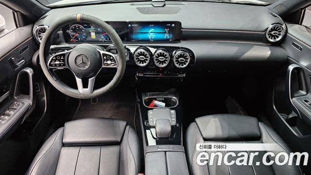 Mercedes-Benz A-Class 2021 — ფოტო 7/20