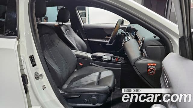 Mercedes-Benz A-Class 2021 — ფოტო 10/20