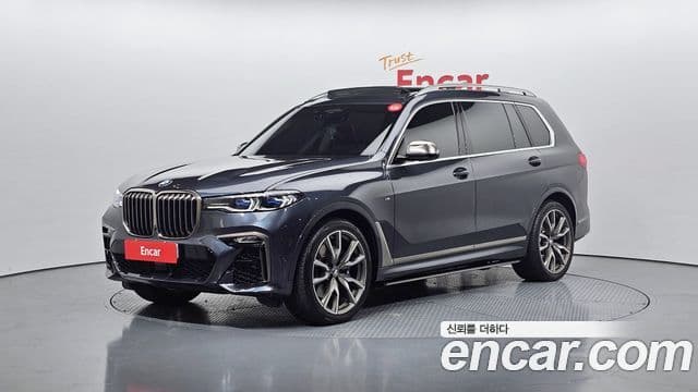 BMW X7 2022 — ფოტო 1/20