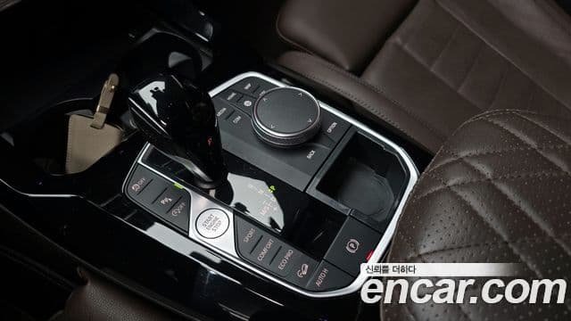 BMW X3 2022 — Şəkil 9/20